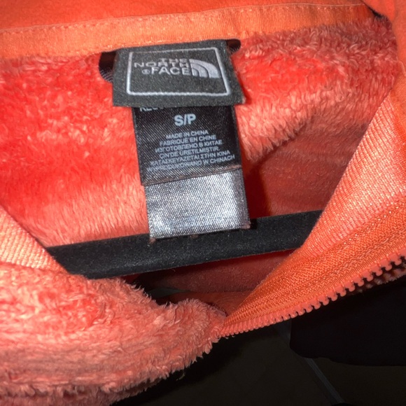 The North Face Coral Plush Full-Zip Fleece Jacket - Picture 3 of 3